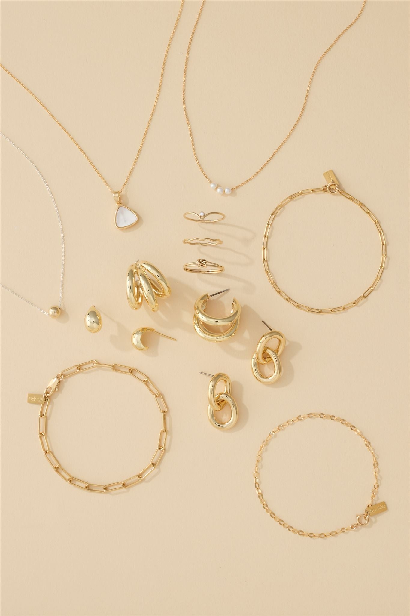 The First Layer - Felix Hoops
